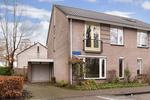 Nijvergouw 53, Almere: huis te koop