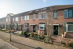 Theo Kwantenstraat 52, Hellevoetsluis: huis te koop