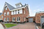 Zandheuvelweg 102, Naaldwijk: huis te koop