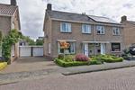 Van der Duyn van Maasdamstraat 5, Hoogeveen: huis te koop