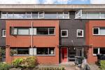 Laapersveld 12, Nieuw-Vennep: huis te koop