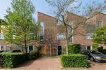 Vrijdagstraat 31, Almere: huis te koop