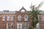 Tweede de Riemerstraat 123, 's-Gravenhage: huis te huur