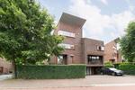 Dirk van der Kooijweg 104, Rotterdam: huis te koop