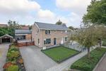 Burgemeester van Veenlaan 4, Nijeveen: huis te koop