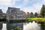 Vijverhof 8, Hendrik-Ido-Ambacht: huis te koop