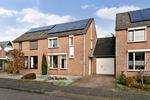 18 Novemberring 118, Panningen: huis te koop
