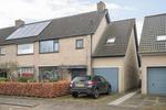 Geerhoek 42, Wouw: huis te koop