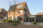 Adriana van den Dyckestraat 23, Helmond: huis te koop
