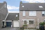 Aert van Nesstraat 40, Hellevoetsluis: huis te koop