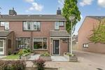 Rozenerf 2, De Lier: huis te koop