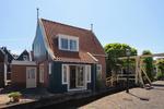 Doolhof 38, Volendam: huis te koop
