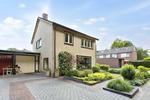 Maarten Tromplaan 77, Twello: huis te koop