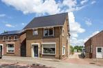 Steenweg 40, Moerdijk: huis te koop